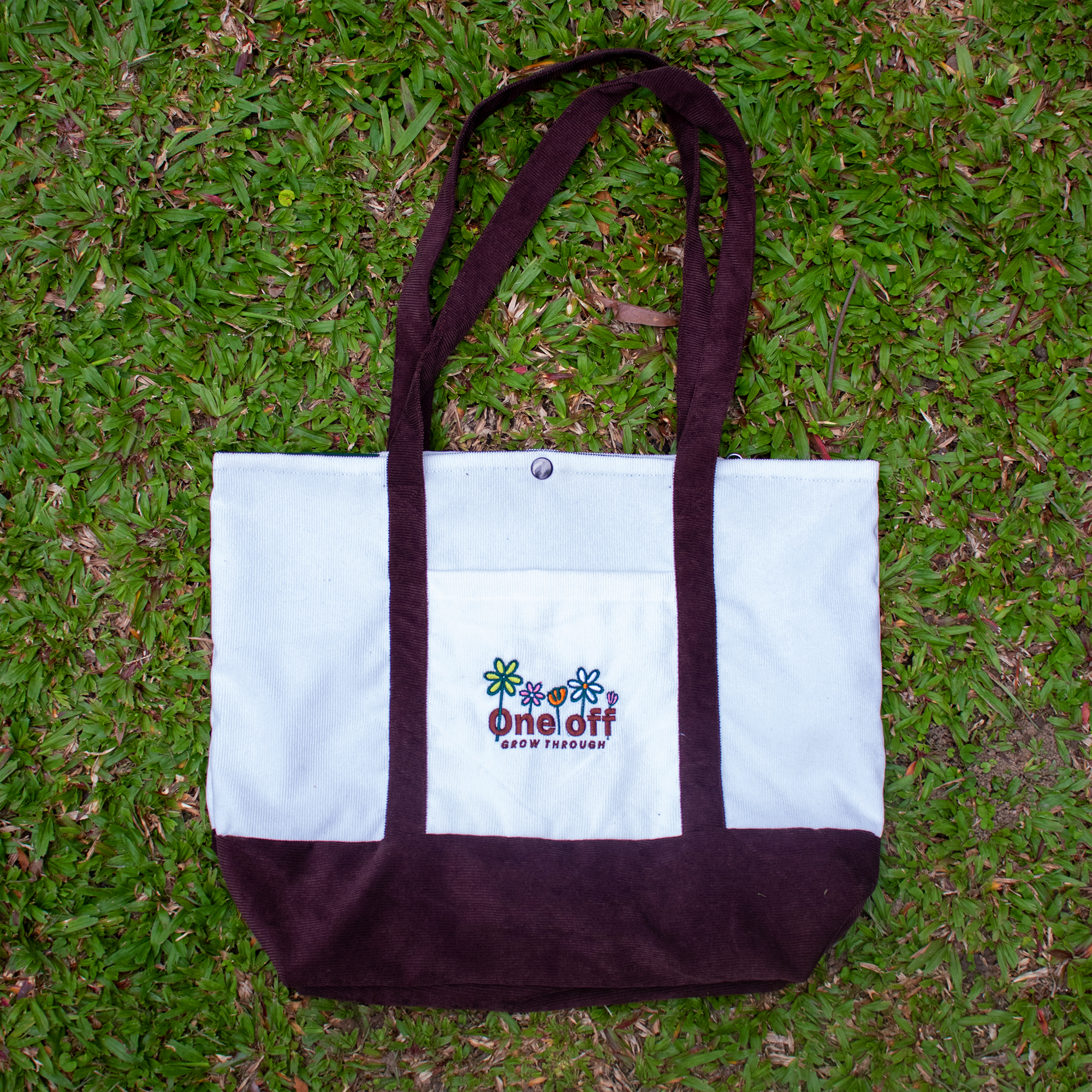 Totebag “Grow Through” - Imagen 2